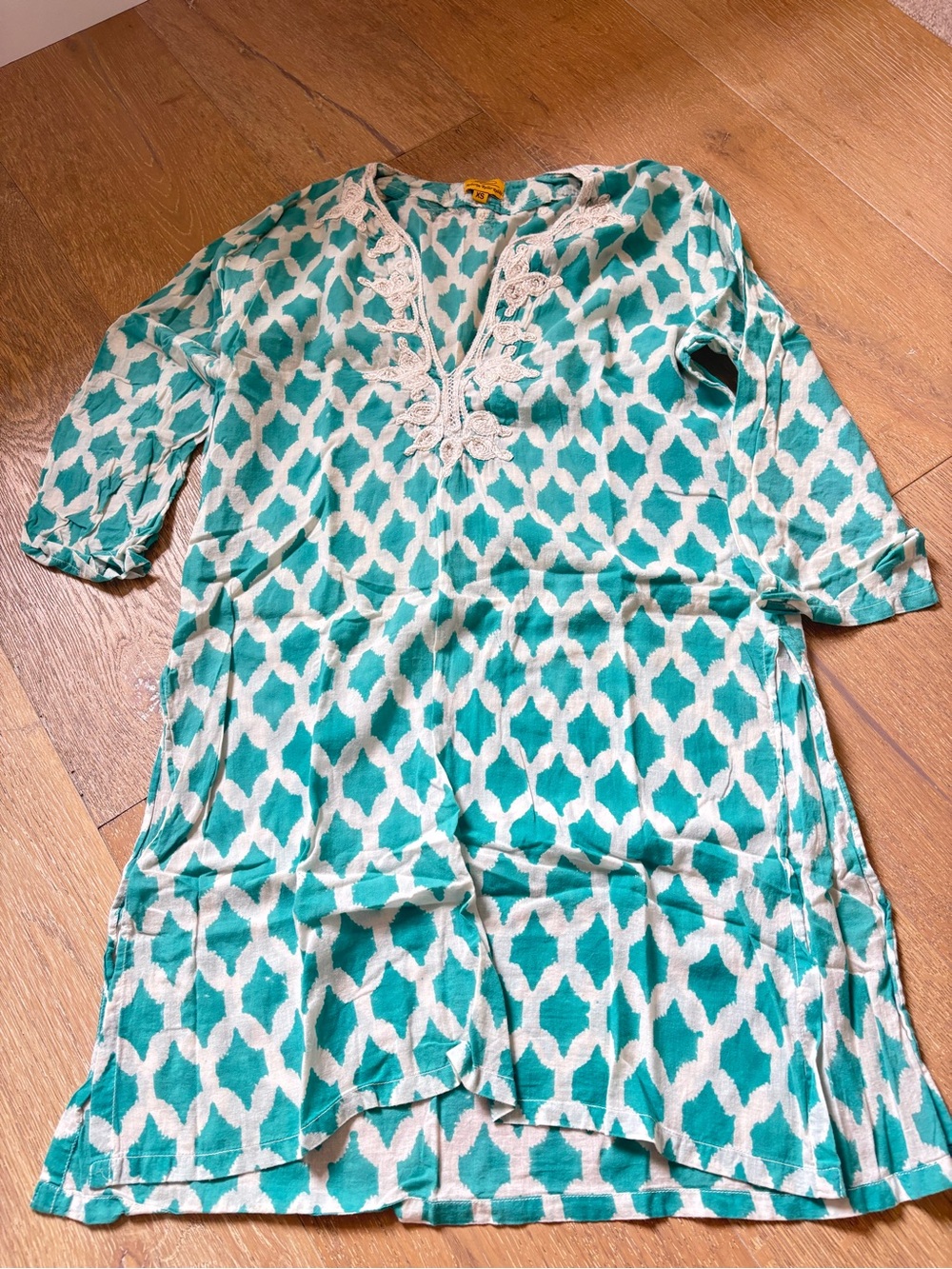 Roller Rabbit Teal and Cream Printed Tunic with Lace Trim XS